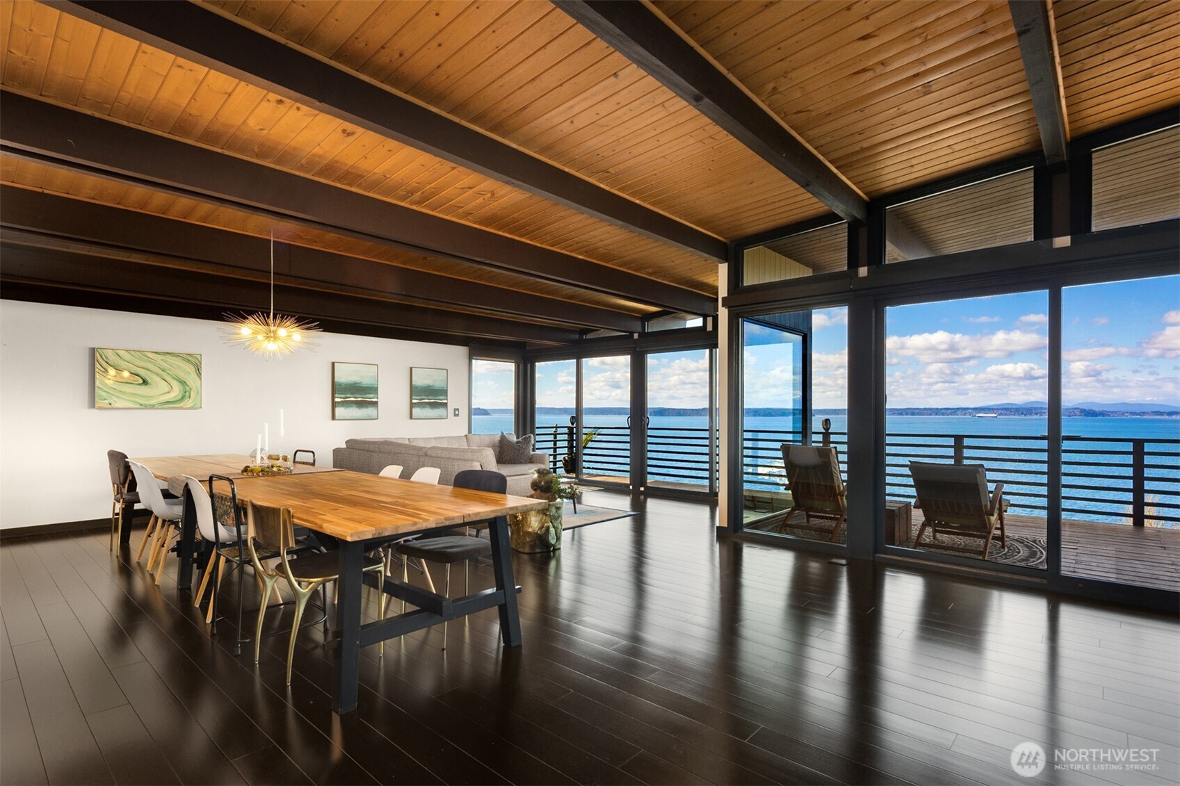 3831 58th Avenue SW, Seattle, WA 98116