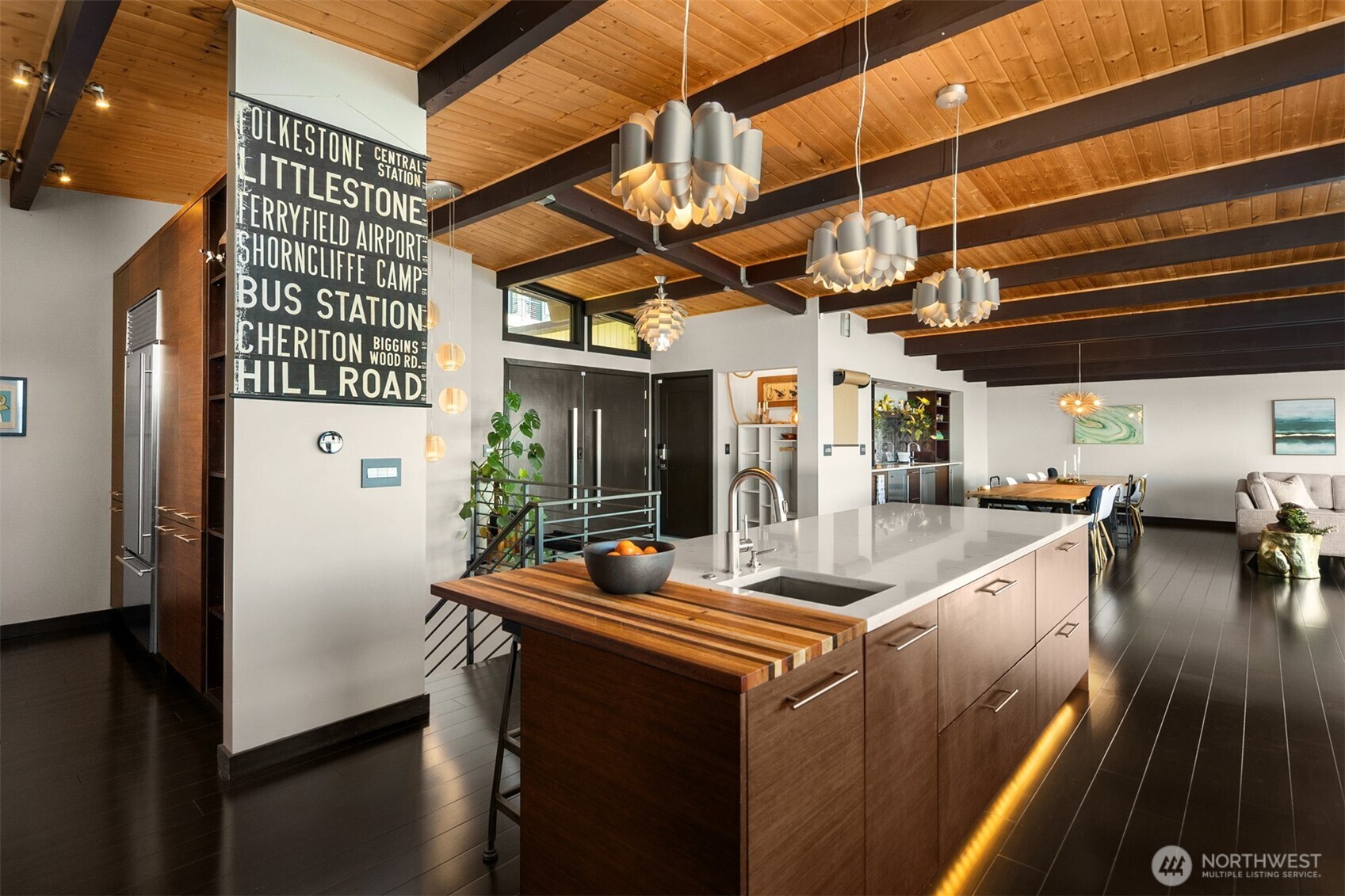 3831 58th Avenue SW, Seattle, WA 98116