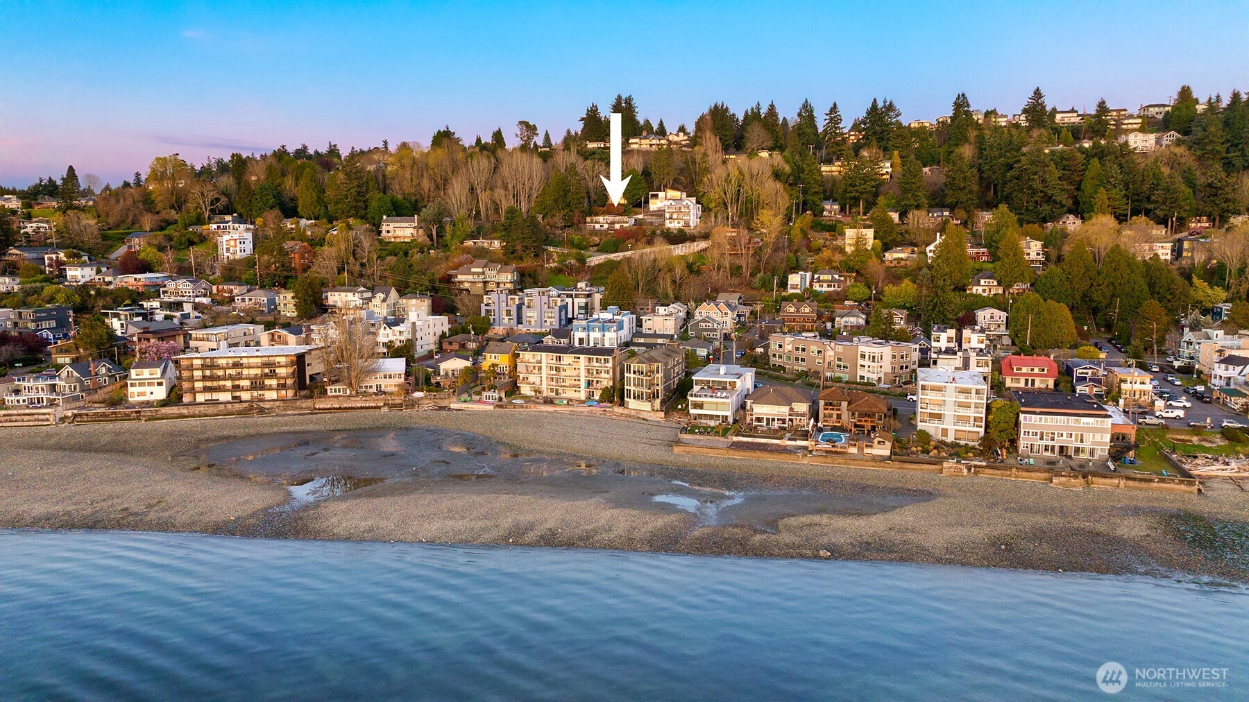 3831 58th Avenue SW, Seattle, WA 98116