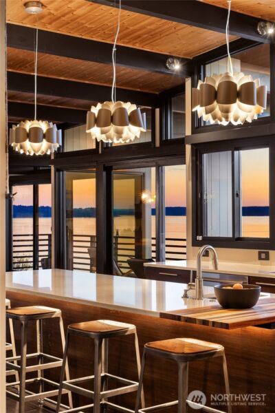 3831 58th Avenue SW, Seattle, WA 98116 - Photo 7