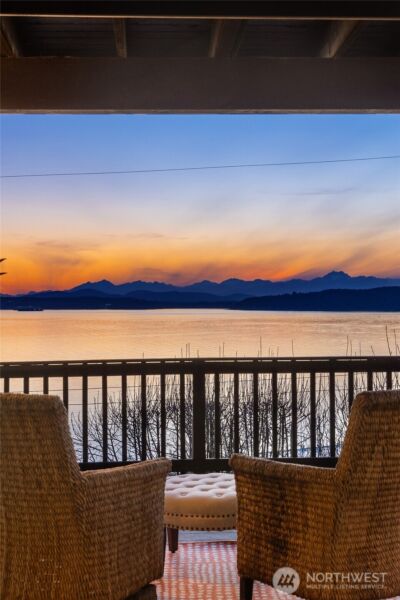 3831 58th Avenue SW, Seattle, WA 98116 - Photo 8