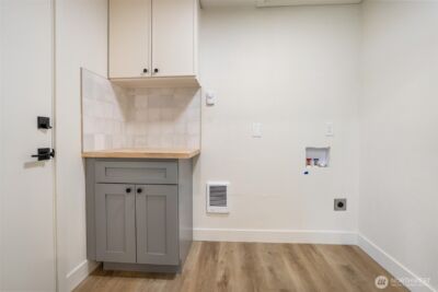 7934 SW 20th Avenue , Seattle, WA 98106 - Photo 12