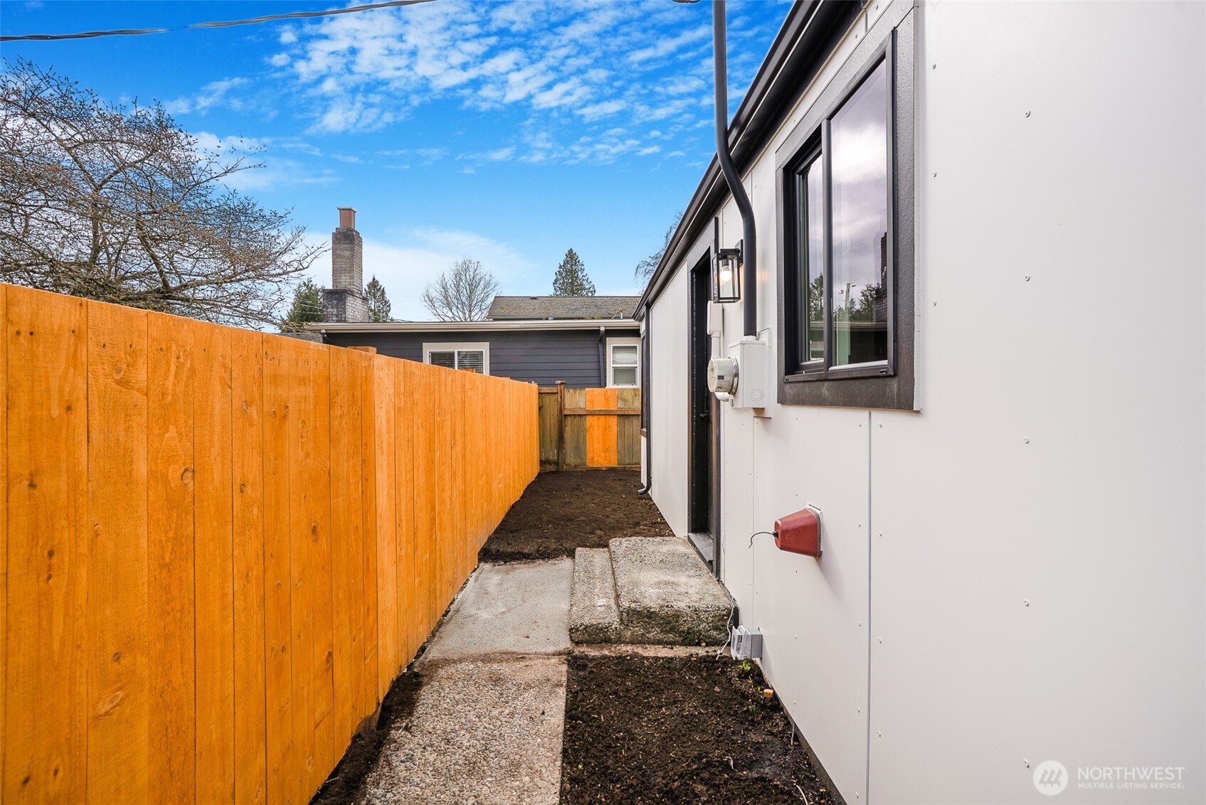 7934 SW 20th Avenue , Seattle, WA 98106