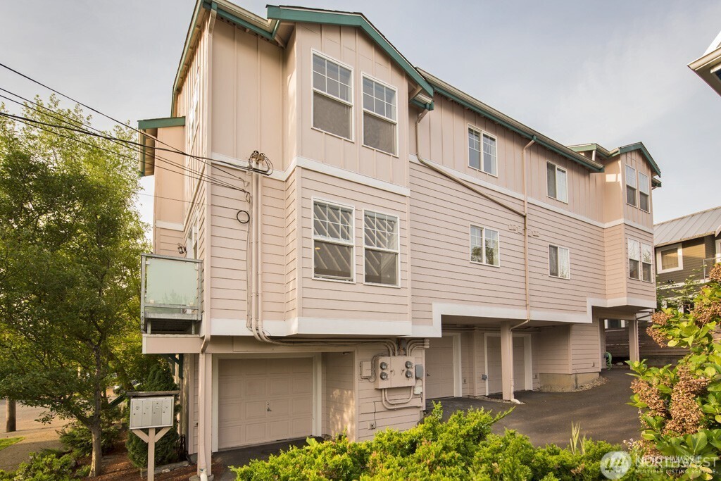 1920 E Union #104, Seattle, WA 98122