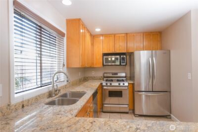 1920 E Union #104, Seattle, WA 98122 - Photo 6