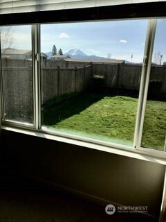 3584 Elmont Avenue , Enumclaw, WA 98022-5053