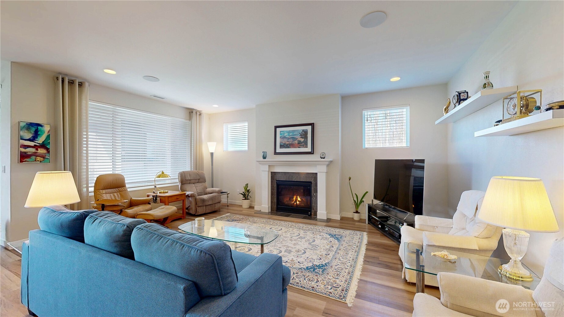 3584 Elmont Avenue , Enumclaw, WA 98022-5053