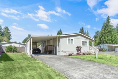 1630 Kimberly Avenue , Enumclaw, WA 98022 - Photo 2