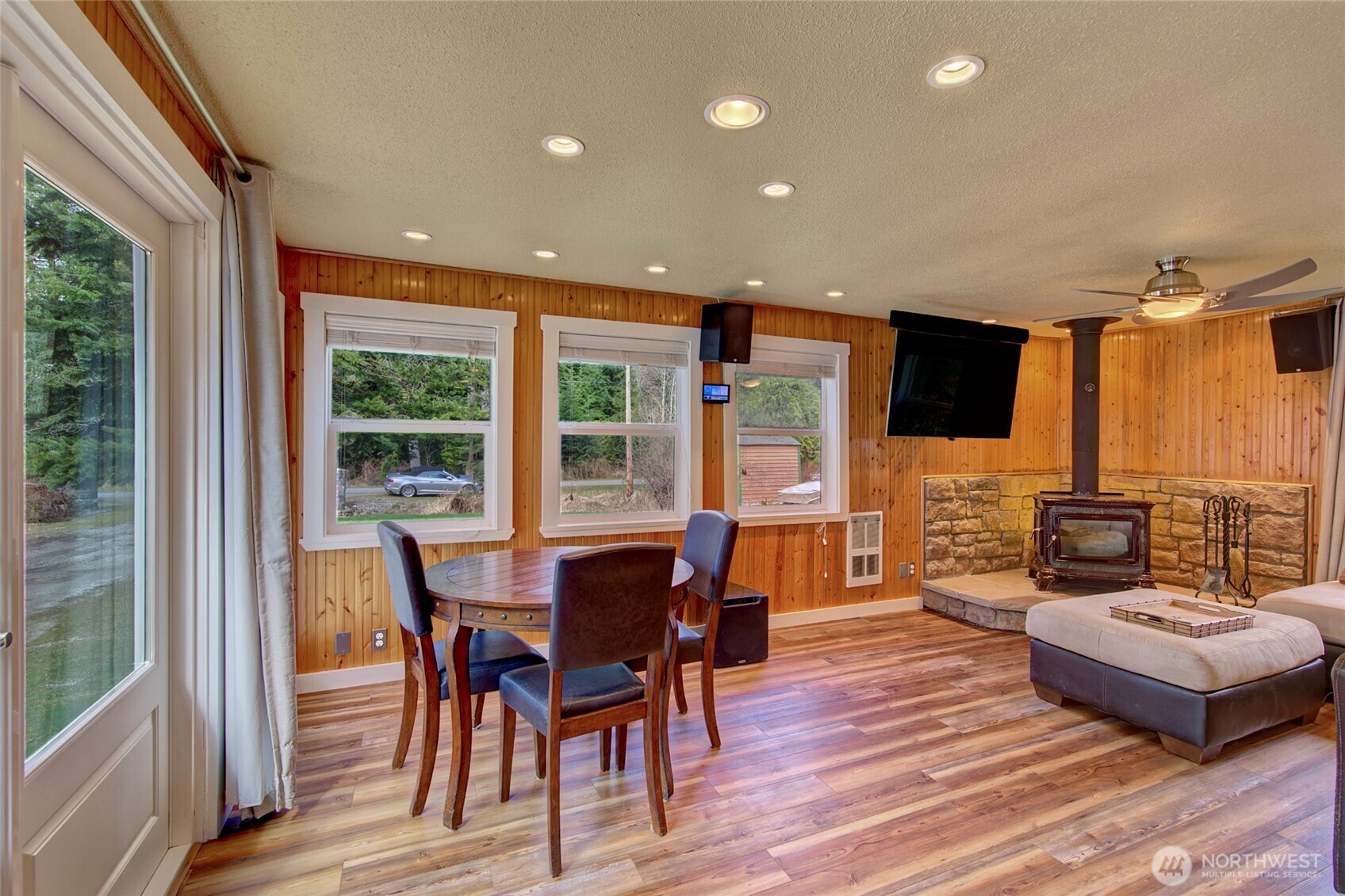 35379 North Shore Drive , Mount Vernon, WA 98274-8213