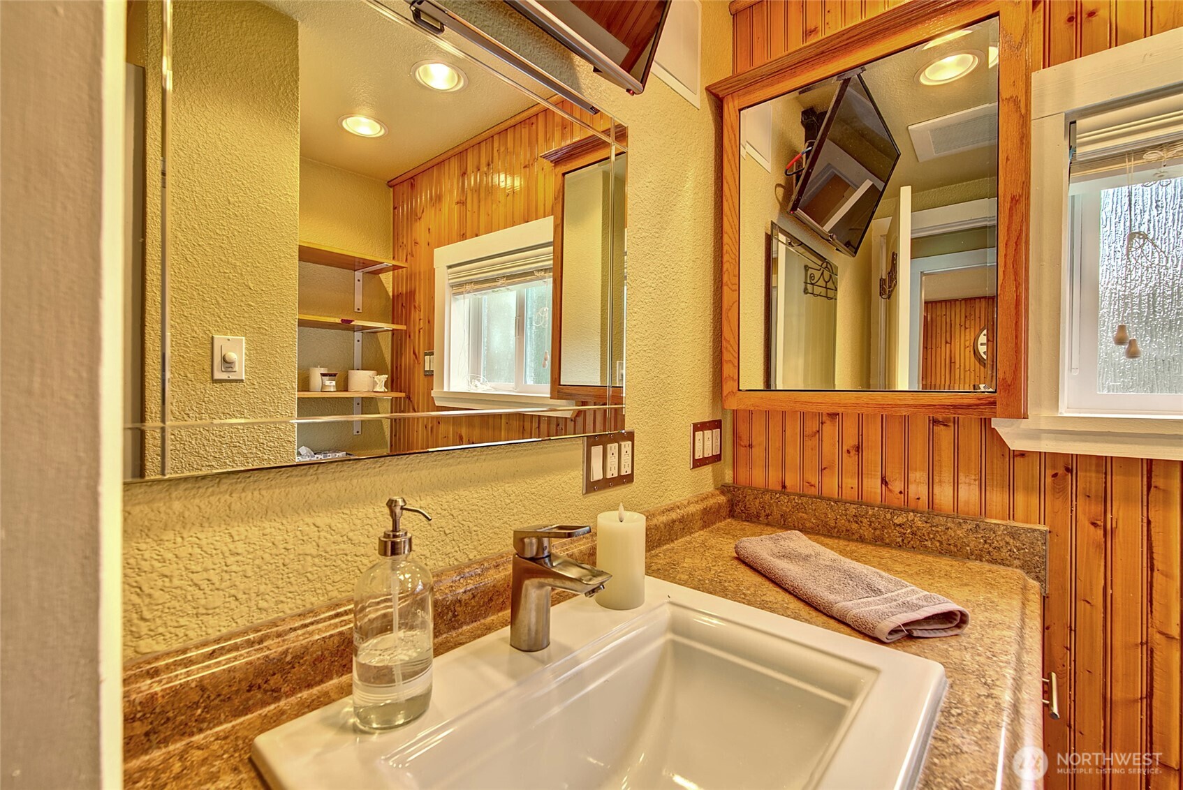 35379 North Shore Drive , Mount Vernon, WA 98274-8213