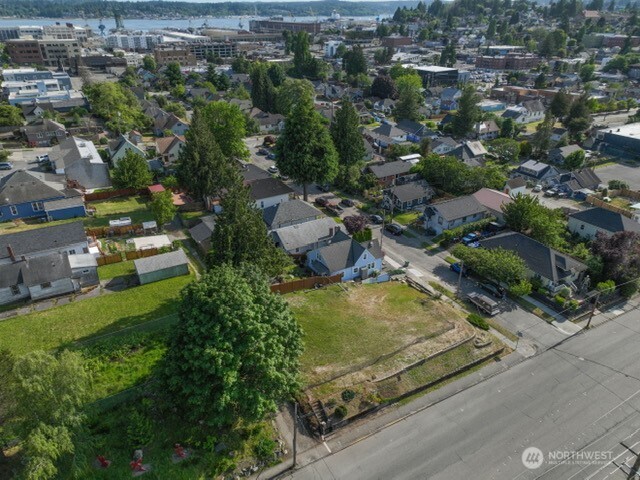 511 11th Street , Bremerton, WA 98337