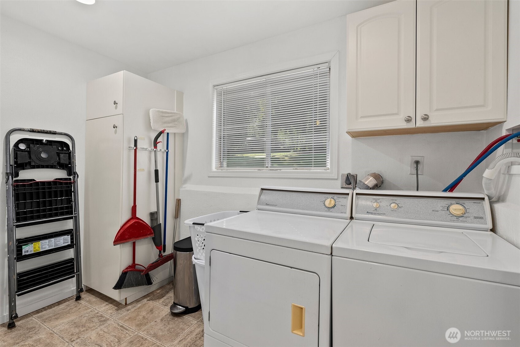 173 Beach Road , Mossyrock, WA 98564