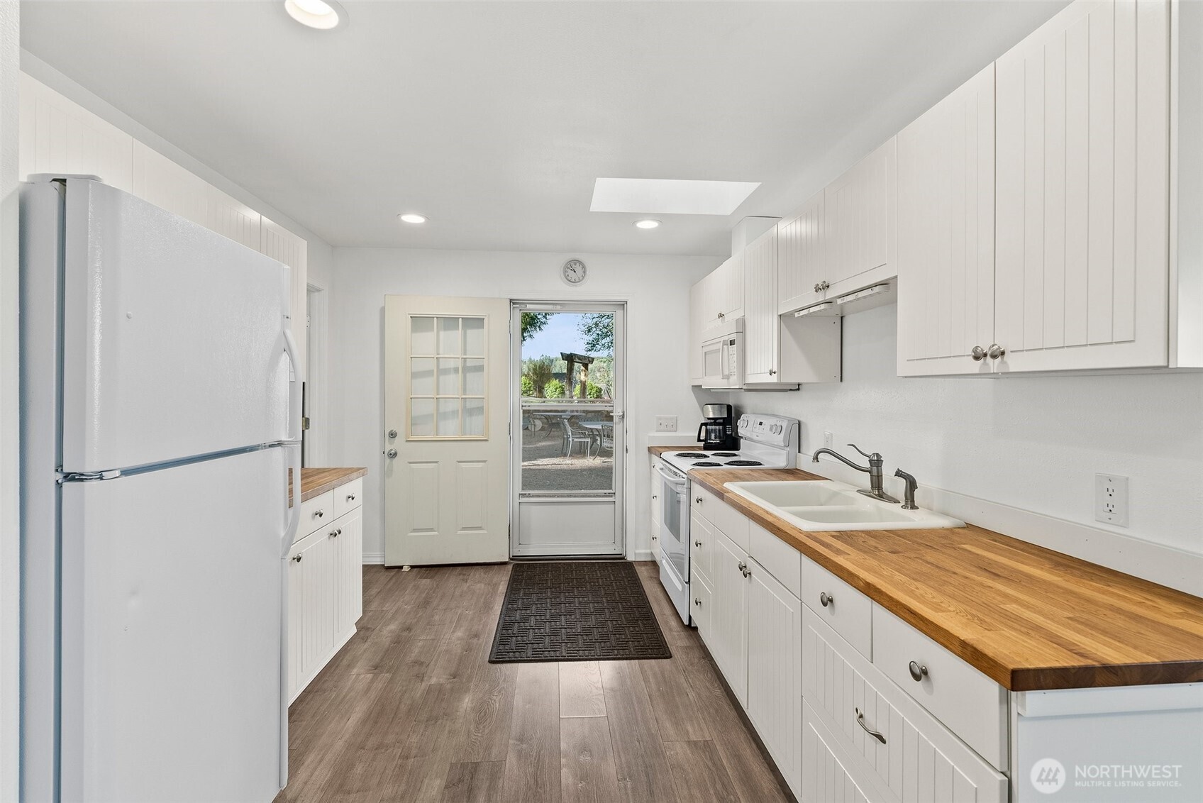 173 Beach Road , Mossyrock, WA 98564