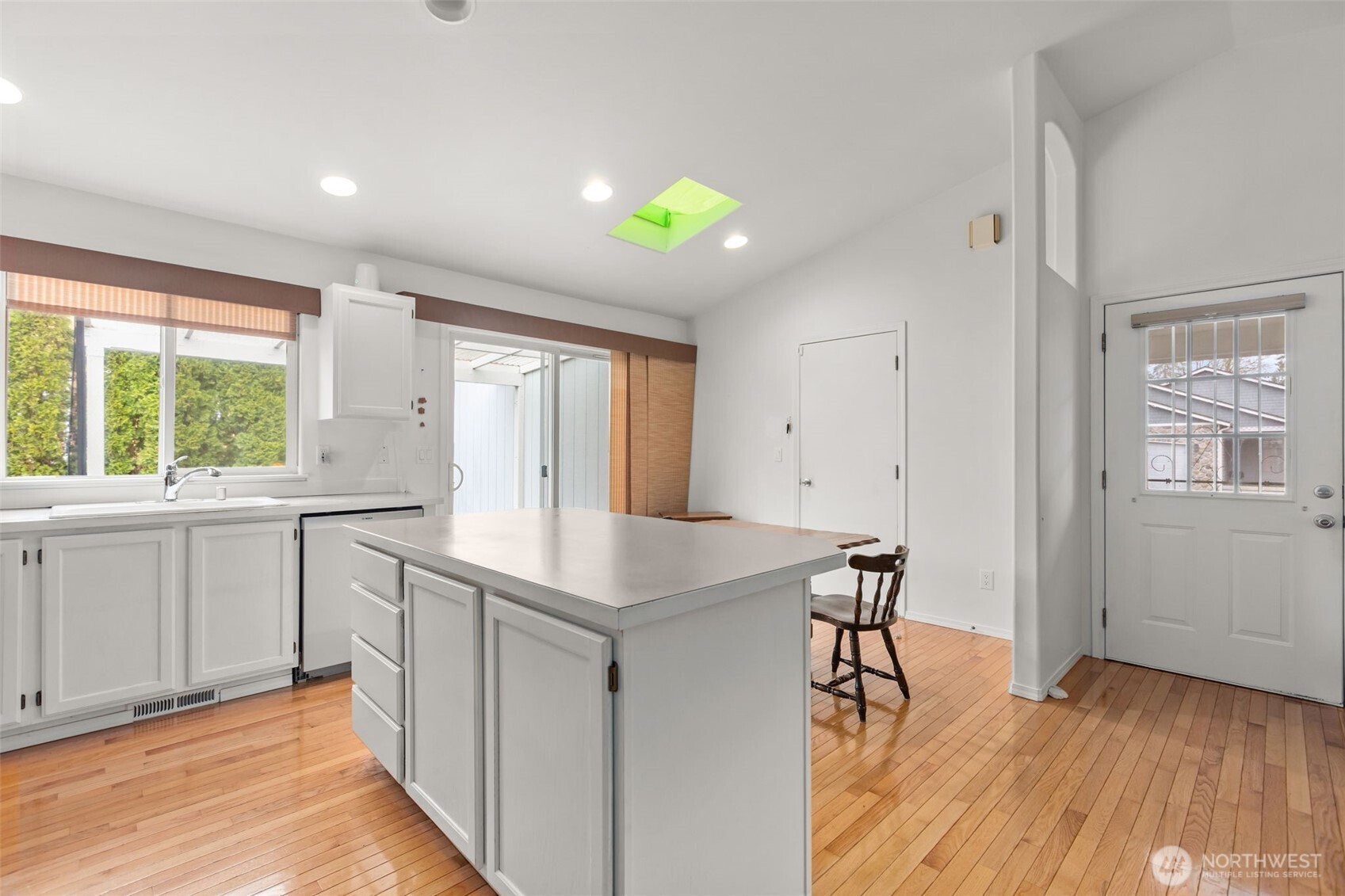 1731 Pottery Avenue , Port Orchard, WA 98366