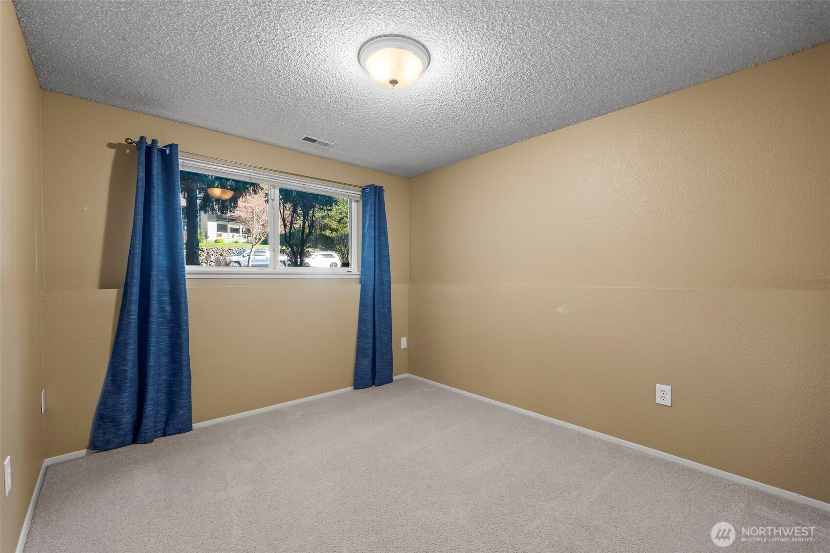 3722 72nd Avenue Ct W, University Place, WA 98466