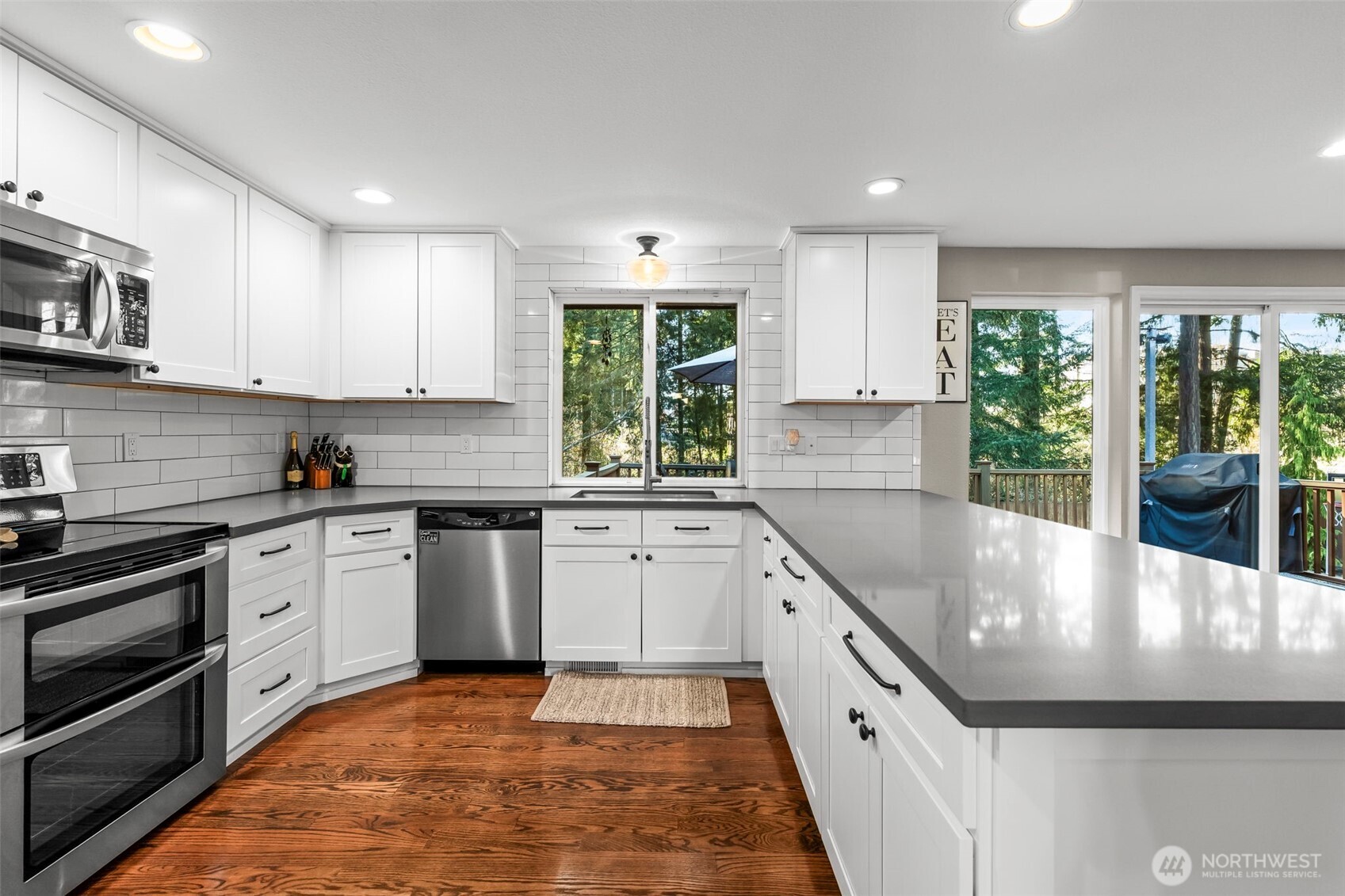 3722 72nd Avenue Ct W, University Place, WA 98466