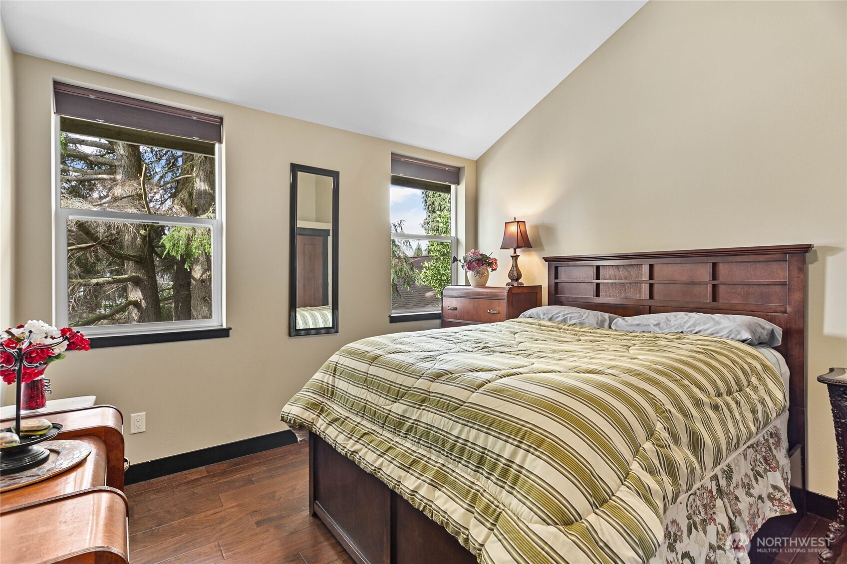 1082 W Smith , Bellingham, WA 98226