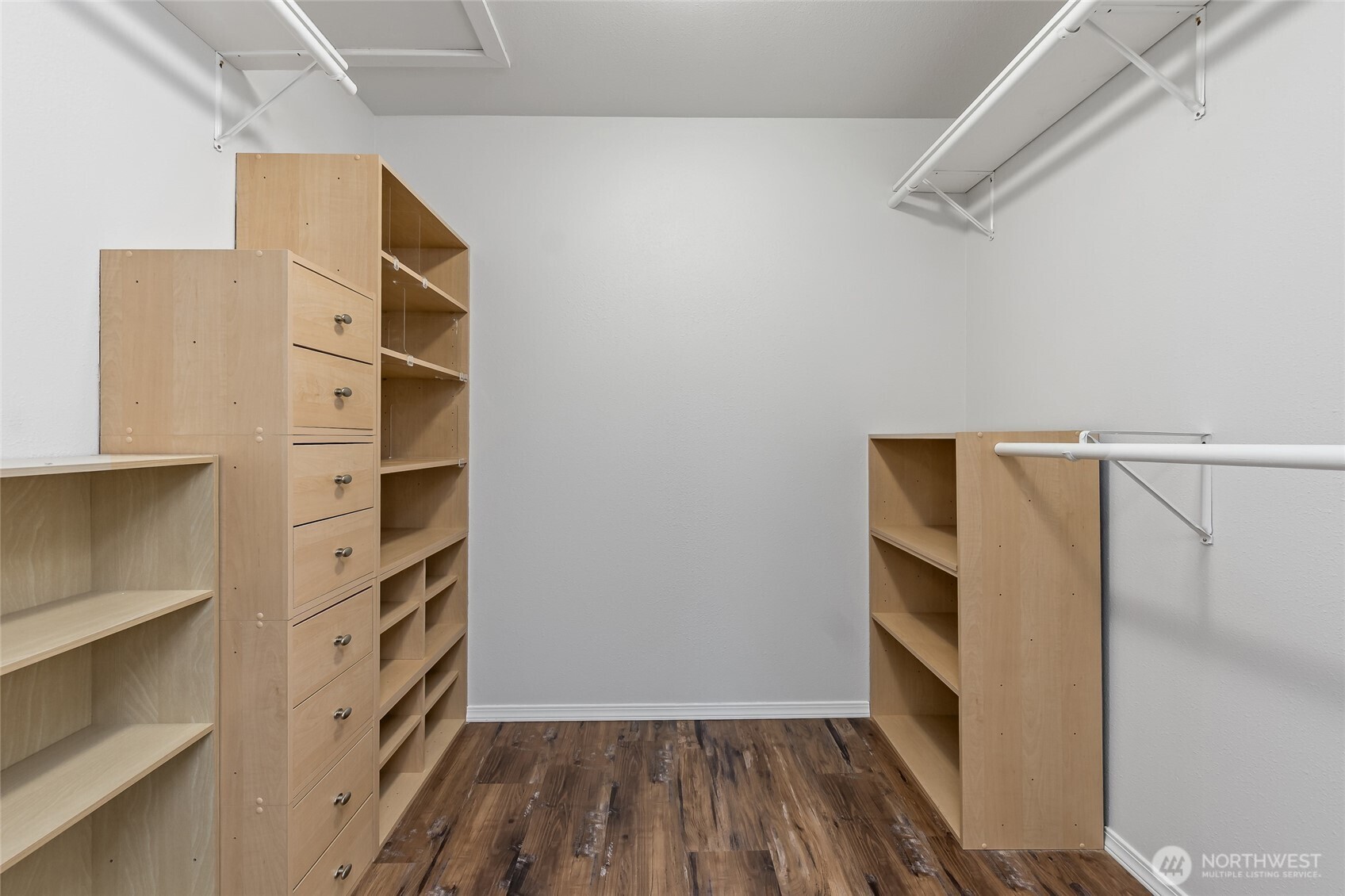 3735 Vassar Loop SE, Lacey, WA 98503