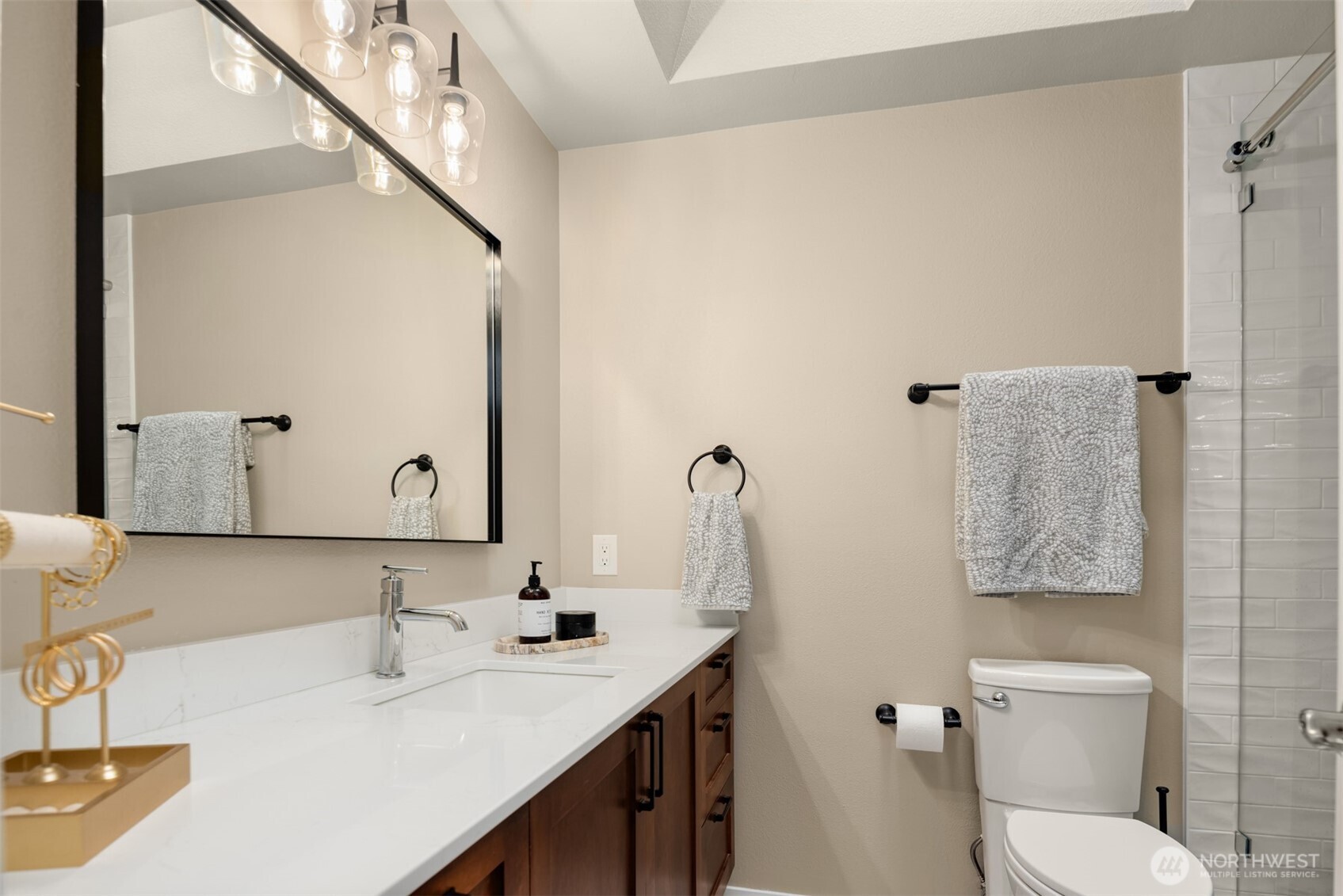 3046 128th Avenue SE #35, Bellevue, WA 98005