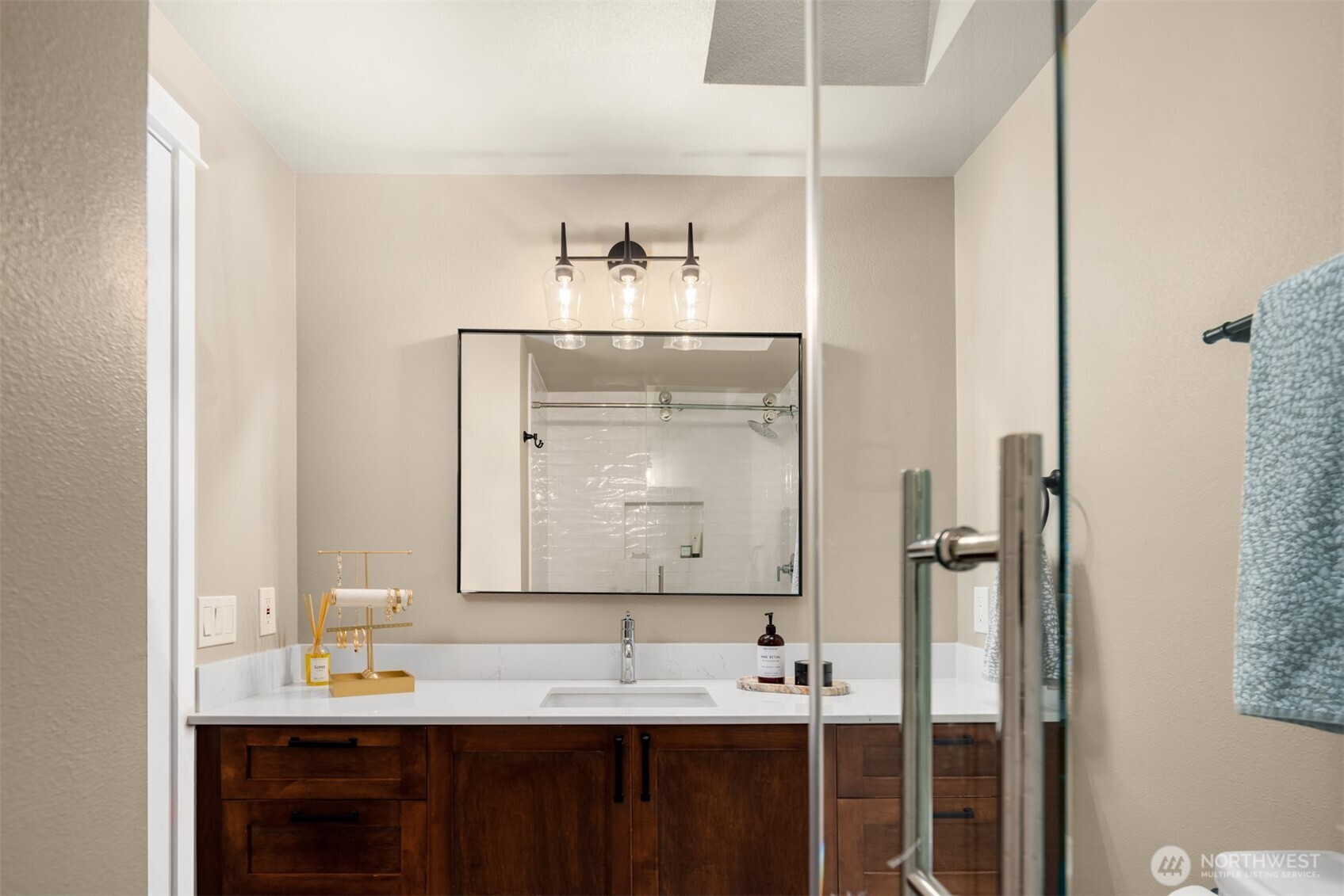 3046 128th Avenue SE #35, Bellevue, WA 98005