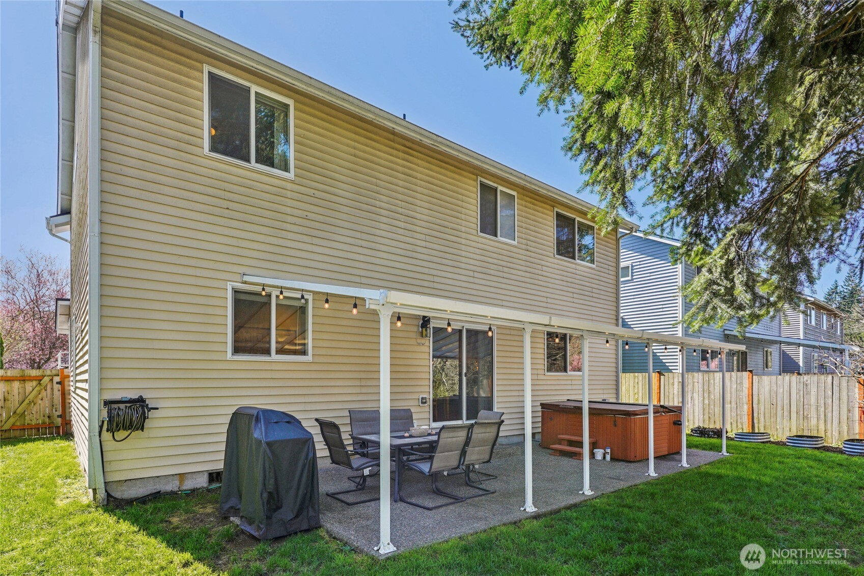 15350 104th Way SE, Yelm, WA 98597