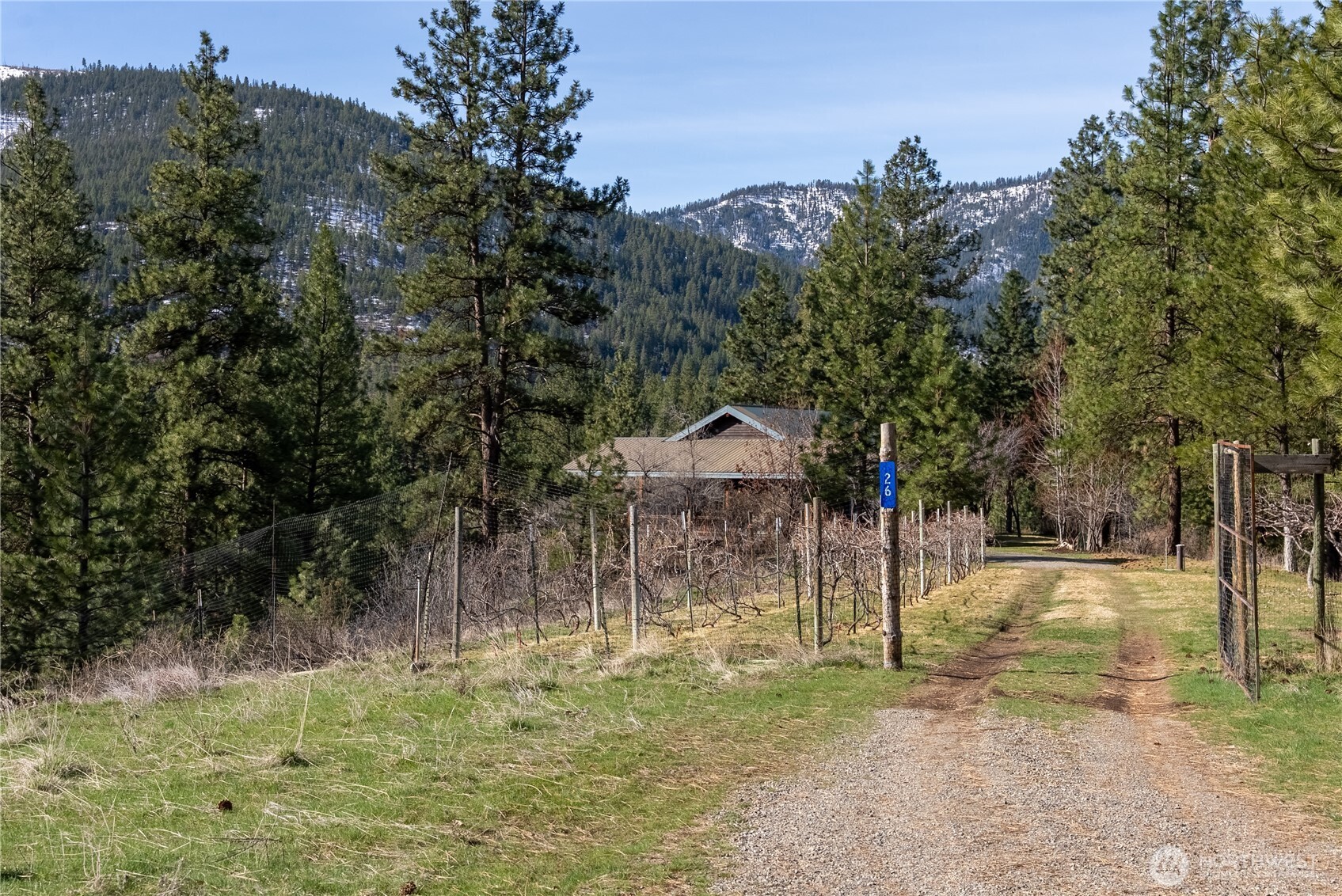 26 Smith Canyon Road , Carlton, WA 98814