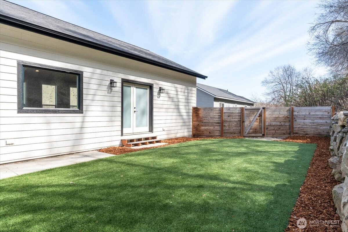 103 Hassan Street , Cashmere, WA 98815
