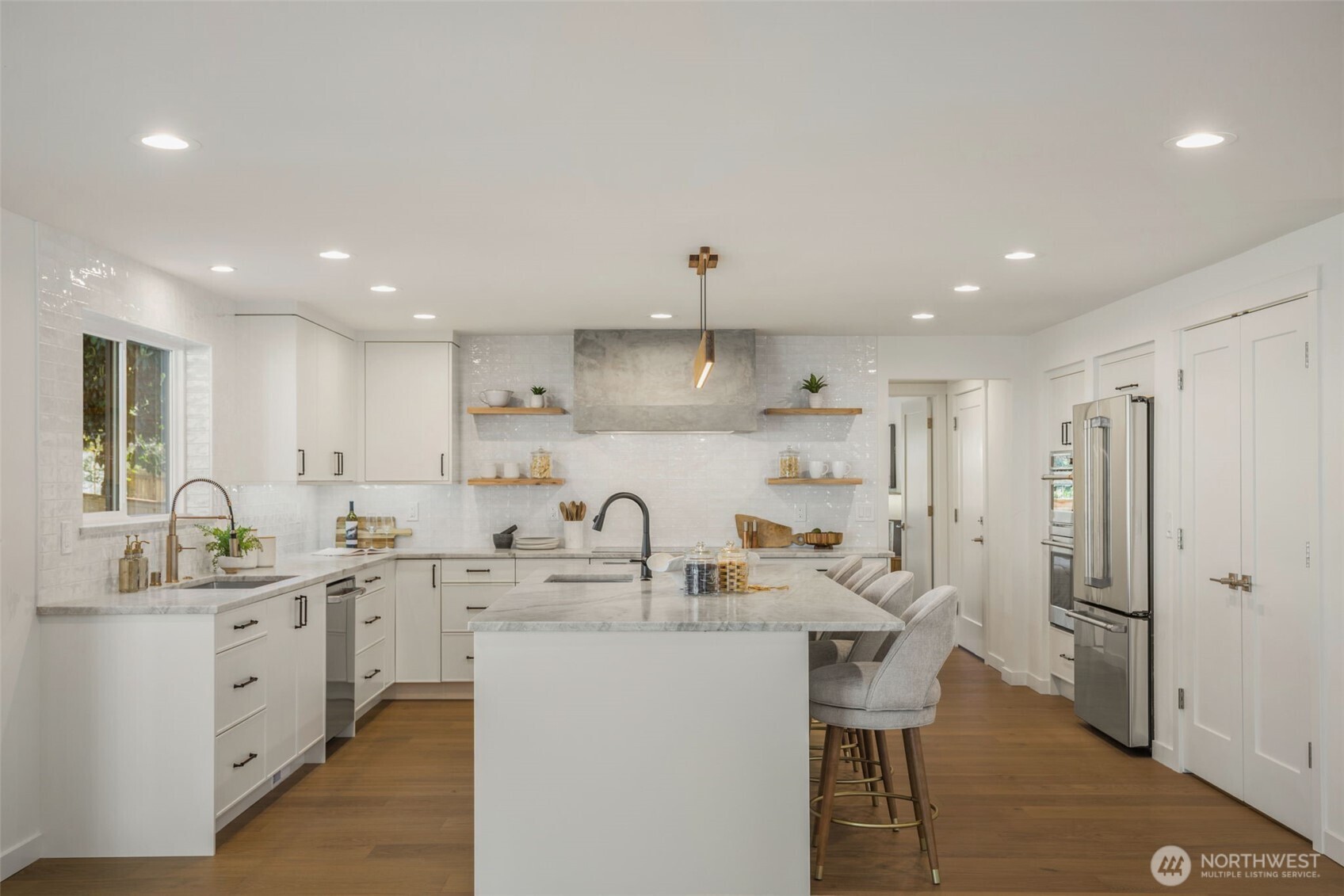 428 164th Avenue SE, Bellevue, WA 98008