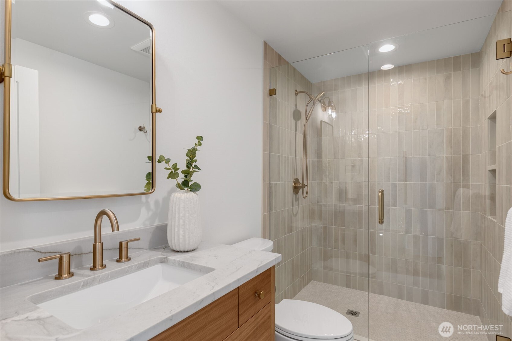 428 164th Avenue SE, Bellevue, WA 98008