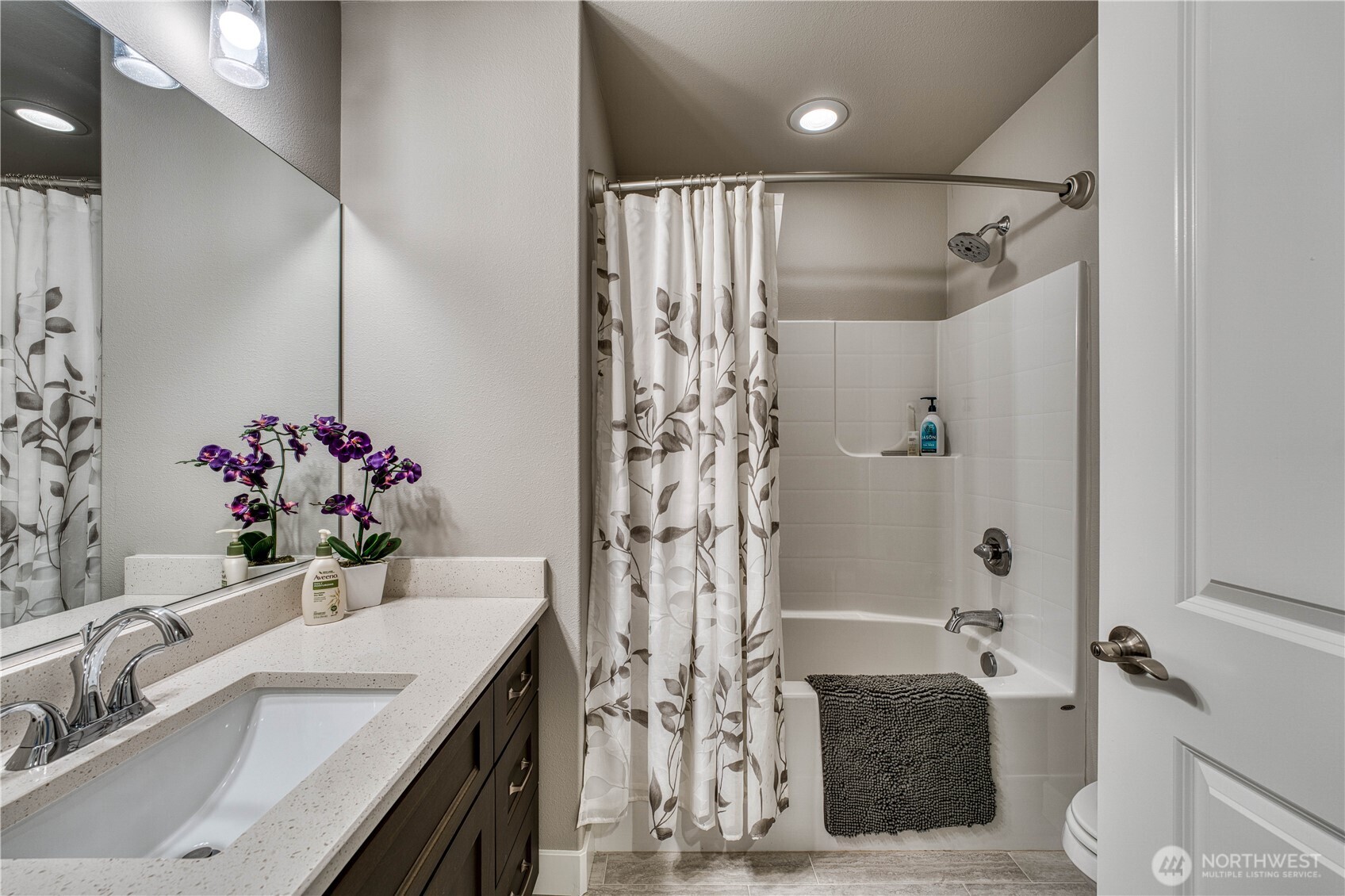 1053 11th Tee Drive ##32, Fircrest, WA 98466