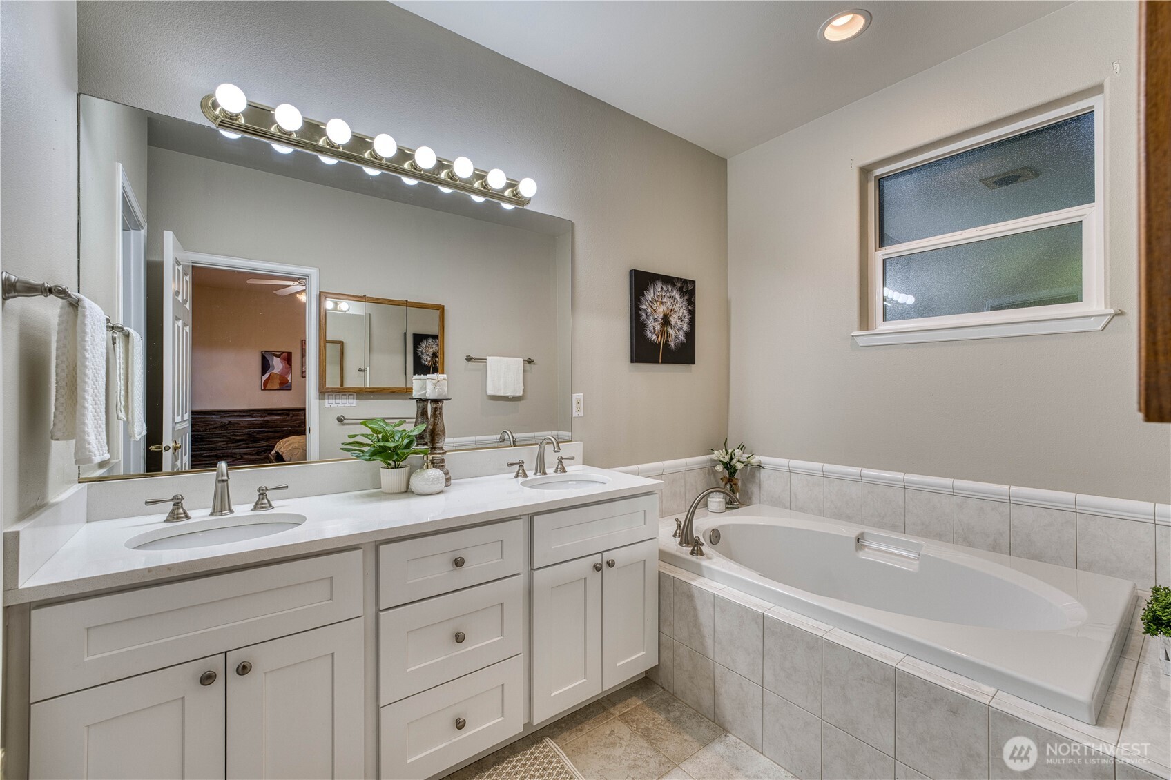 7061 SW Dunraven Lane , Port Orchard, WA 98367