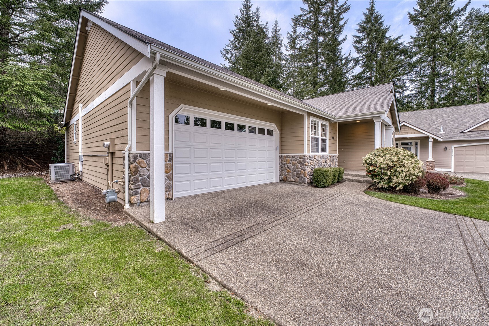 7061 SW Dunraven Lane , Port Orchard, WA 98367