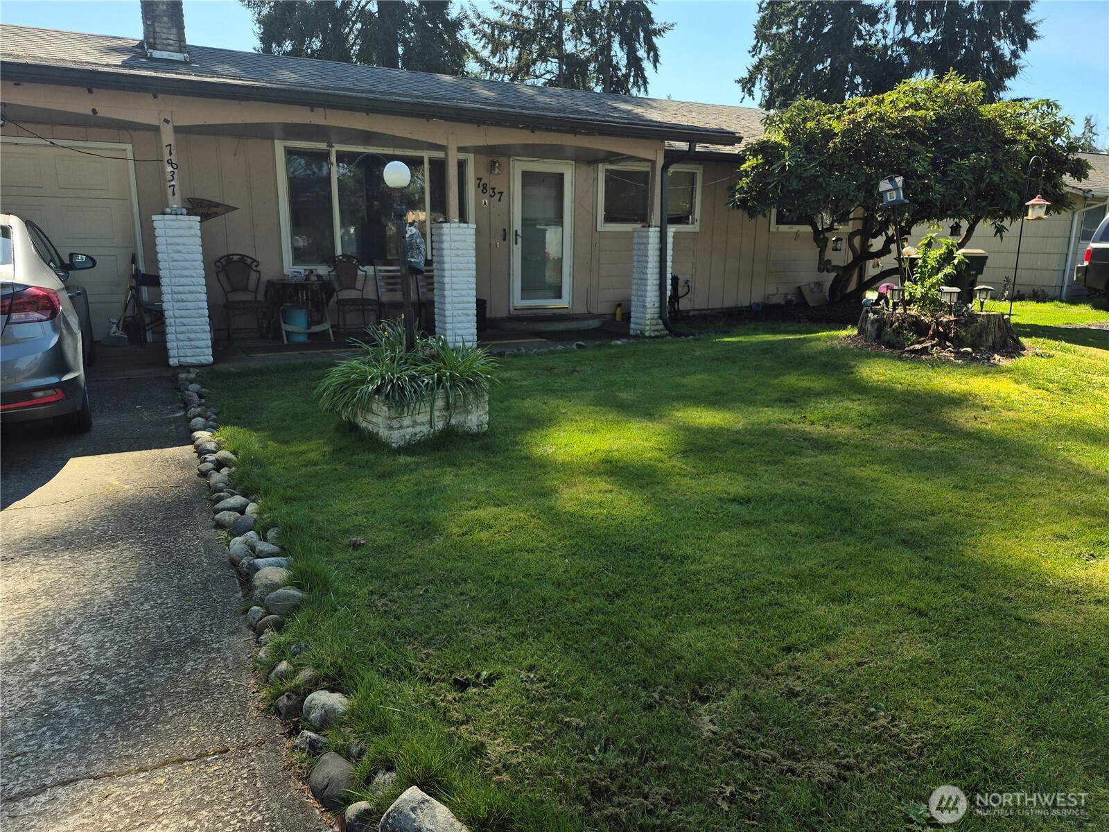 7837 3rd Avenue SE #A & B, Olympia, WA 98503