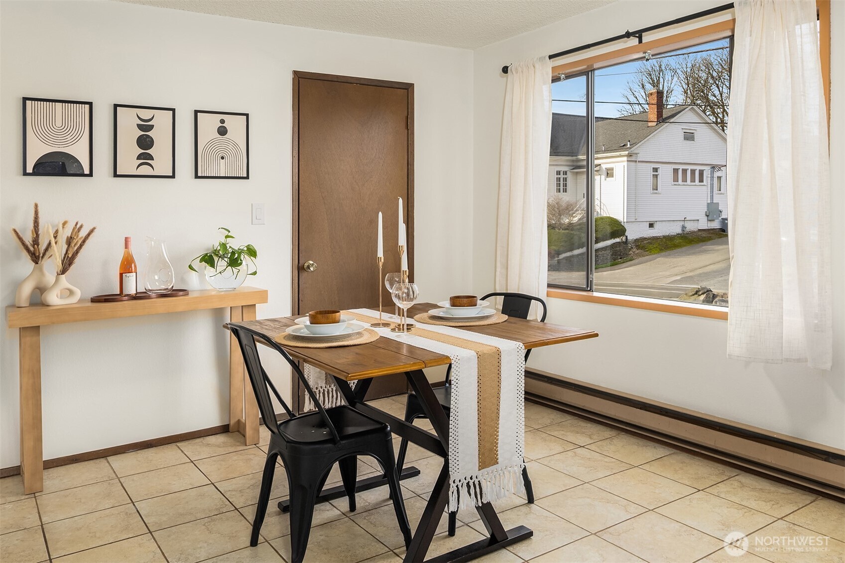 1612 33rd Street #104, Everett, WA 98201