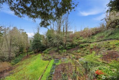 11500 Durland Avenue NE, Seattle, WA 98125 - Photo 2