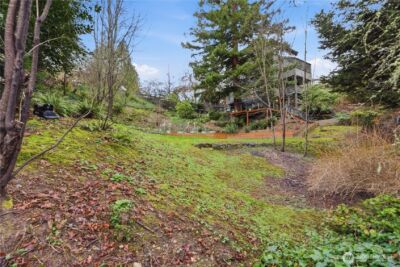 11500 Durland Avenue NE, Seattle, WA 98125 - Photo 4
