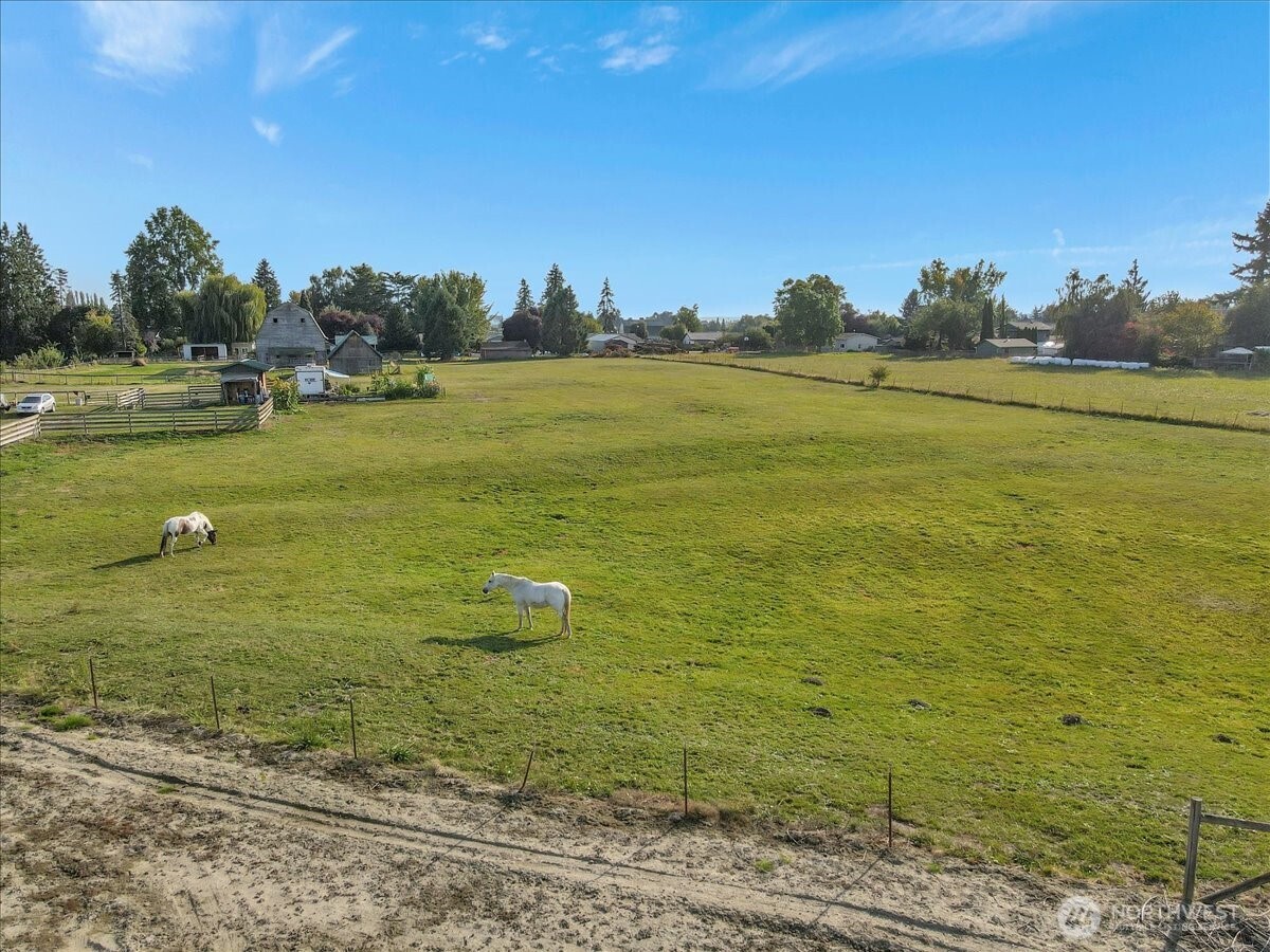 17506 State Route 526 , Mount Vernon, WA 98273