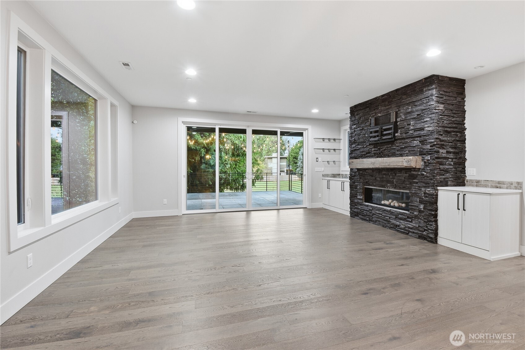 332 13th Avenue , Kirkland, WA 98033