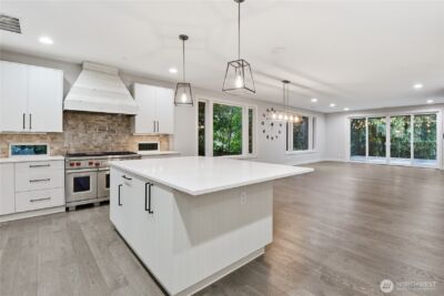 332 13th Avenue , Kirkland, WA 98033 - Photo 3