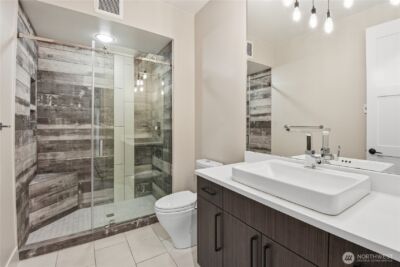 332 13th Avenue , Kirkland, WA 98033 - Photo 6