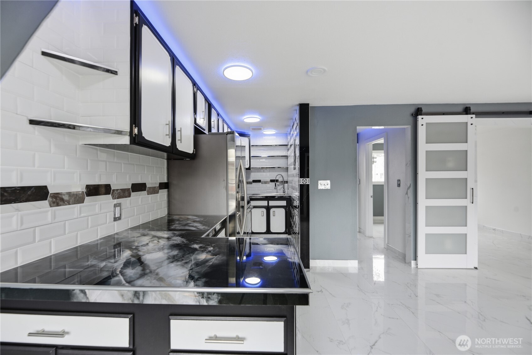 748 S Cloverdale Street #8, Seattle, WA 98108