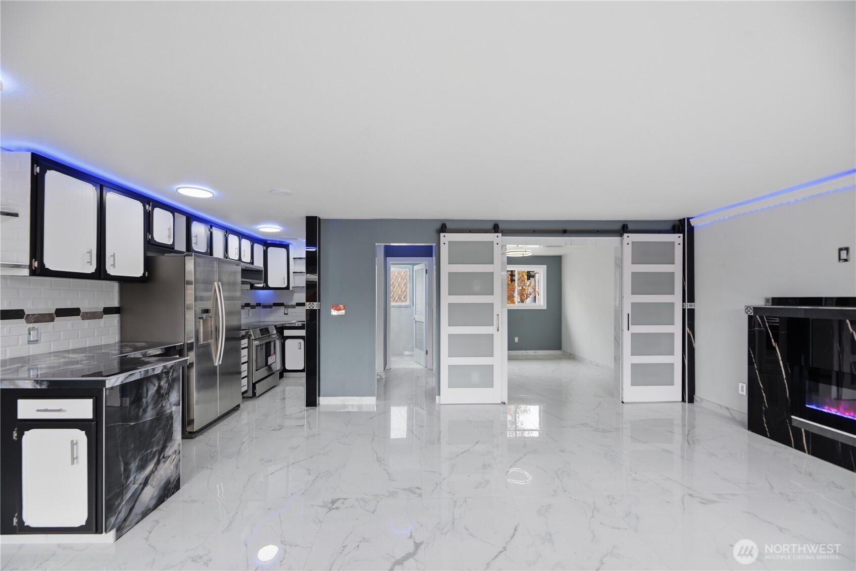 748 S Cloverdale Street #8, Seattle, WA 98108