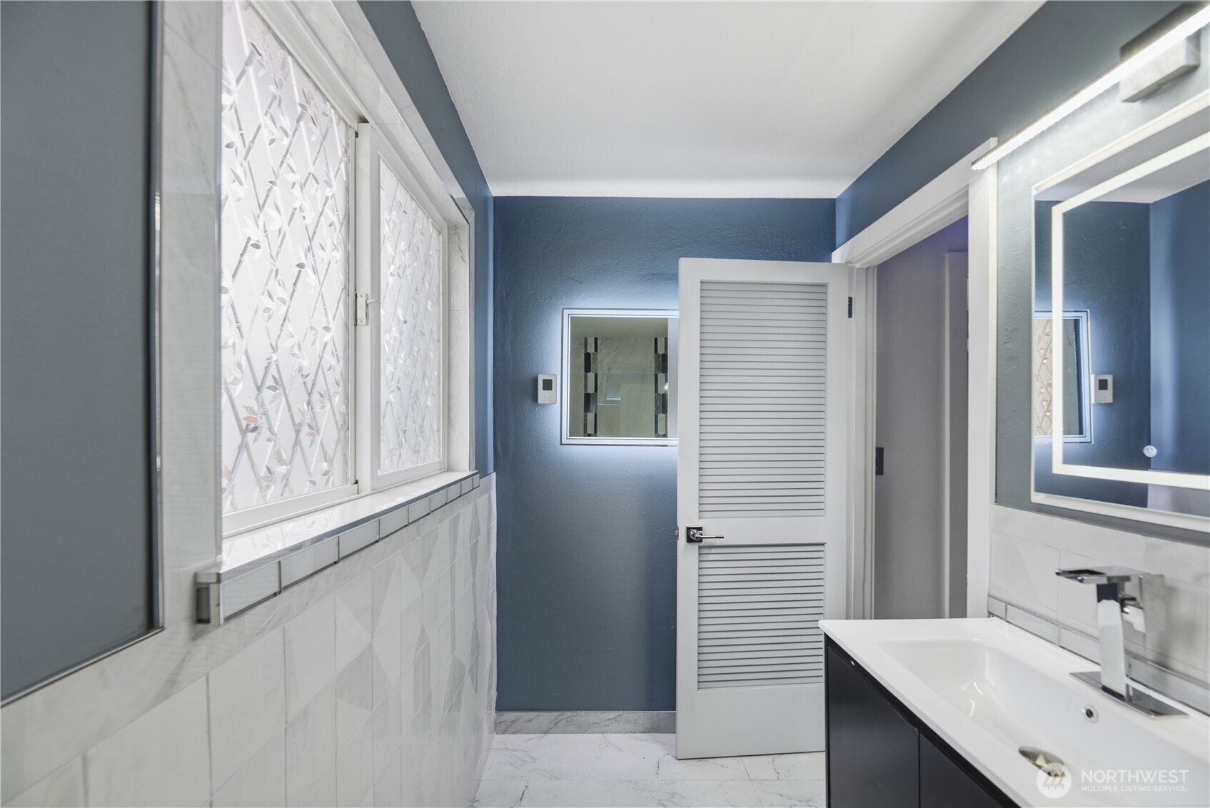 748 S Cloverdale Street #8, Seattle, WA 98108