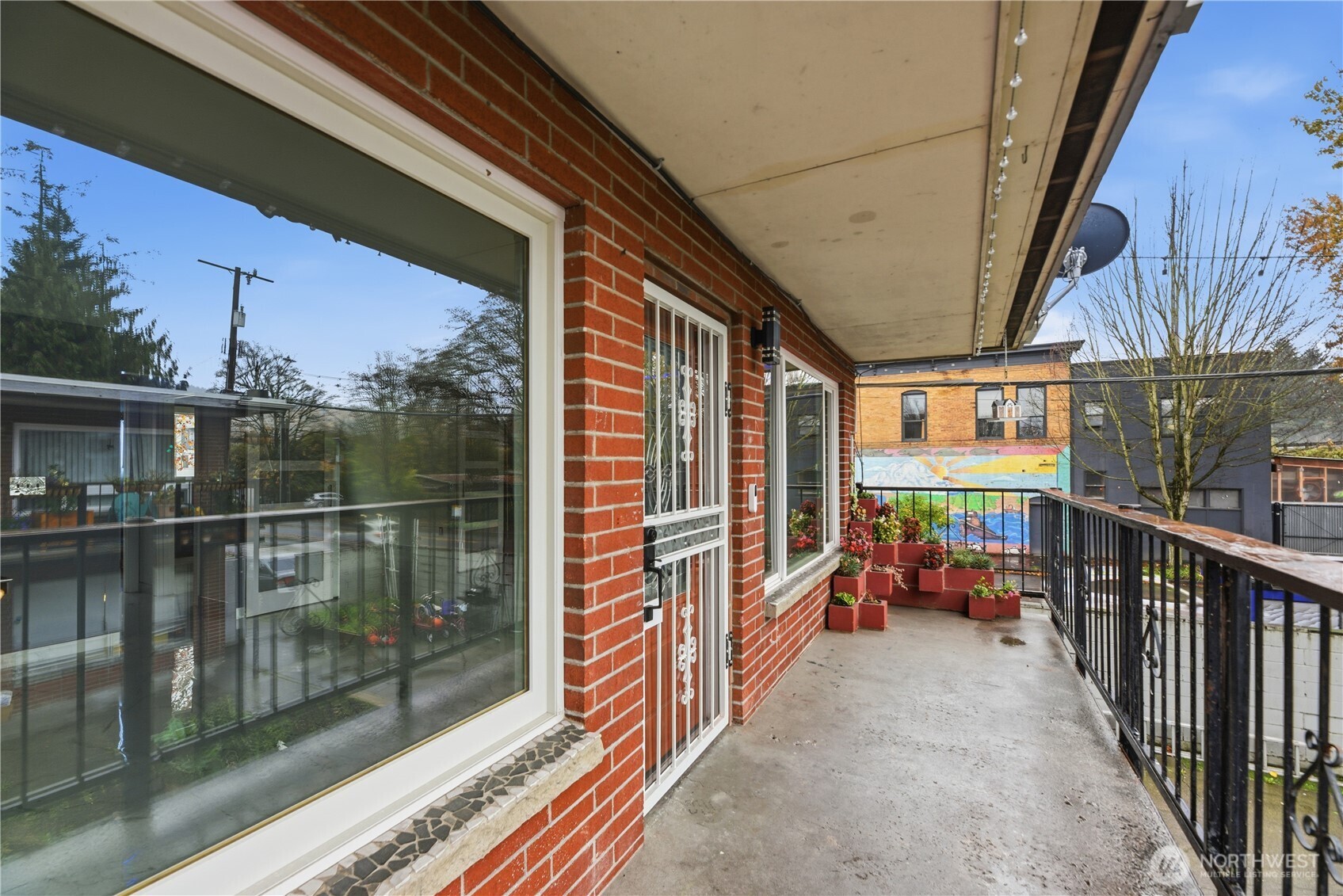 748 S Cloverdale Street #8, Seattle, WA 98108