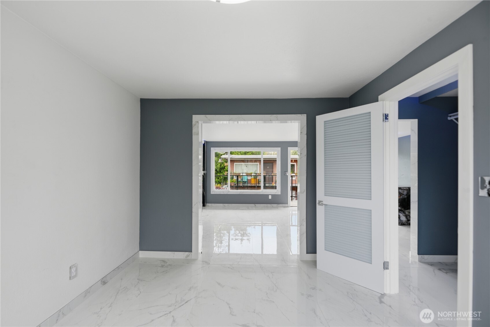 748 S Cloverdale Street #8, Seattle, WA 98108