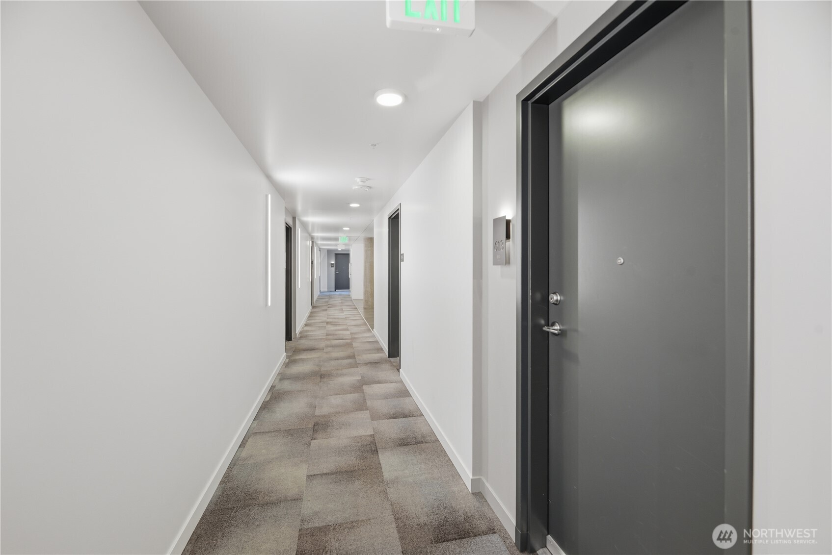 590 1st Avenue S #613, Seattle, WA 98104