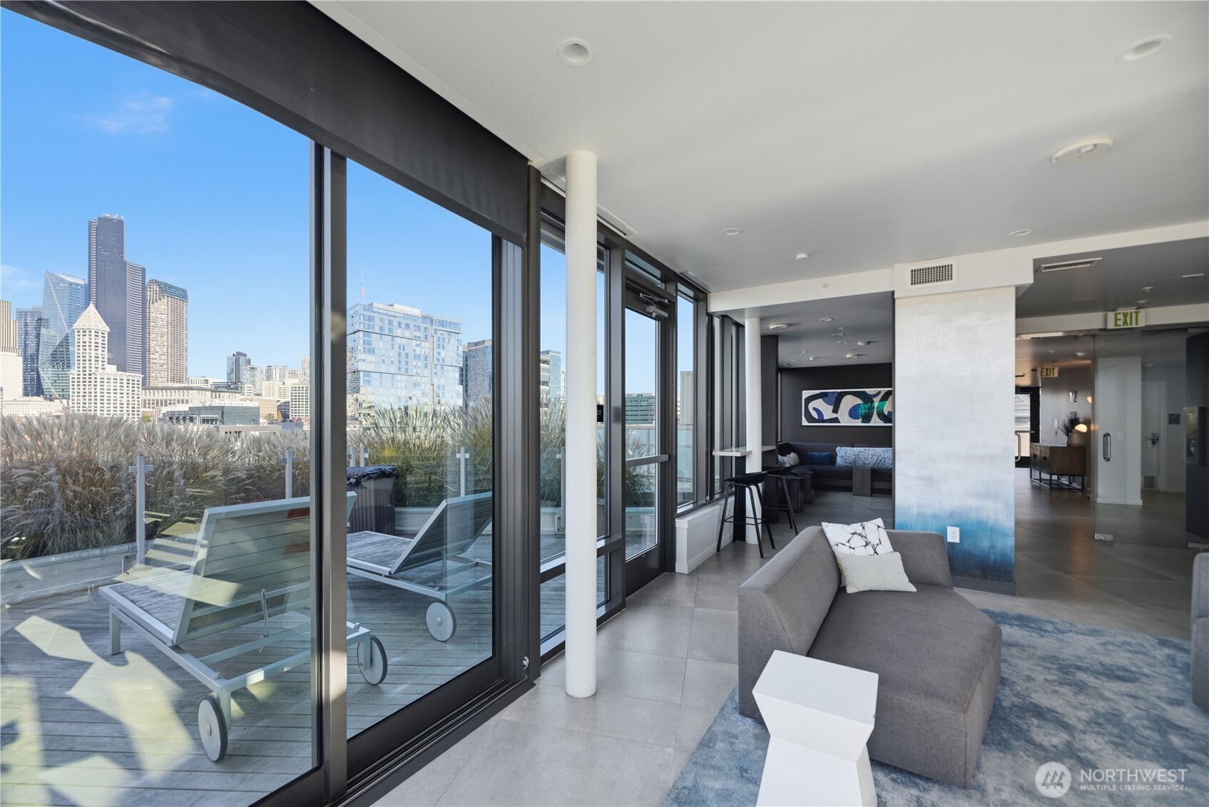 590 1st Avenue S #613, Seattle, WA 98104