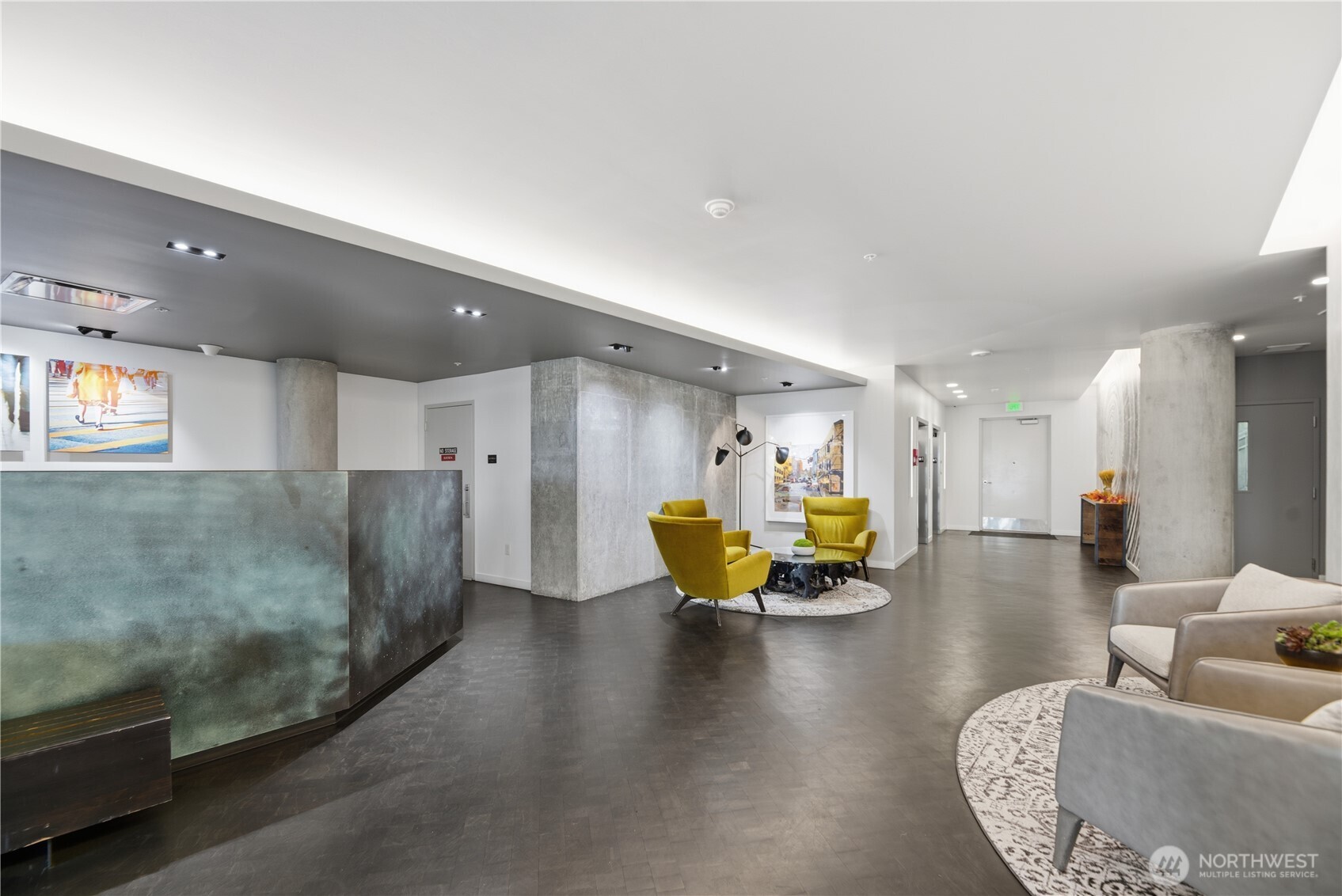 590 1st Avenue S #613, Seattle, WA 98104