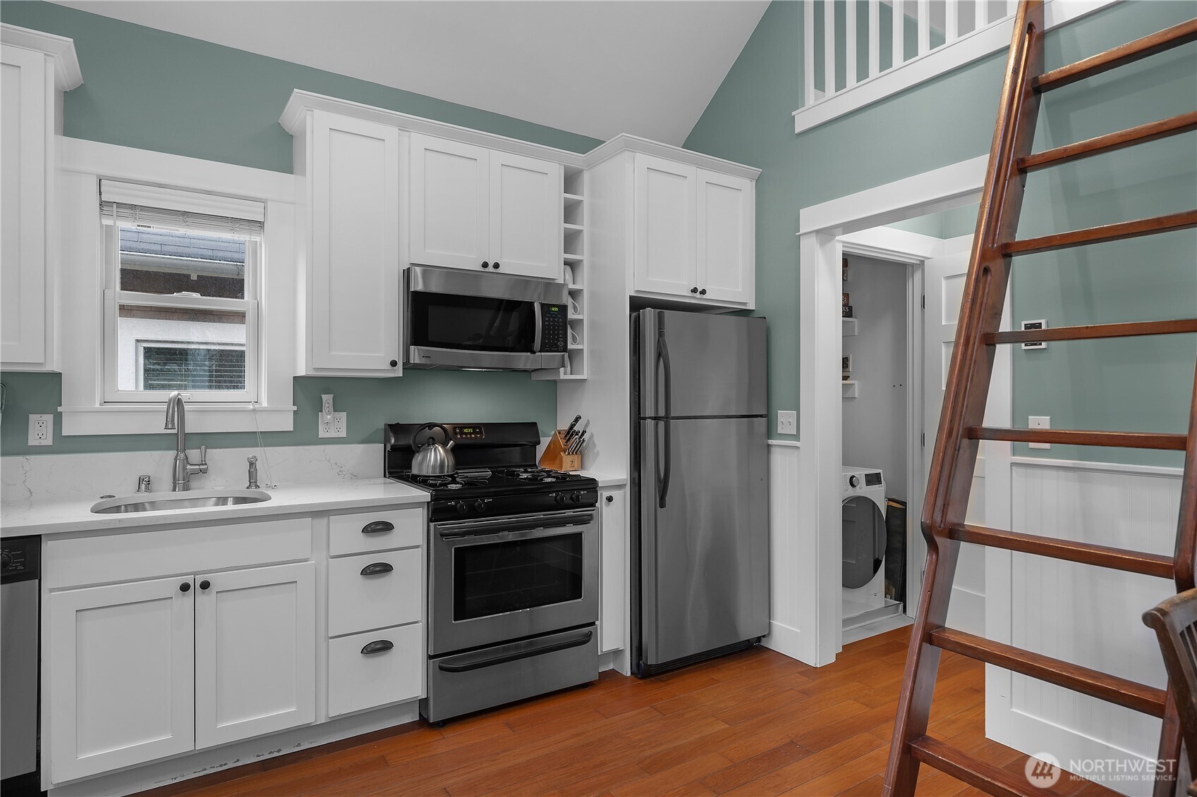 35 Beach Cabin Lane , Pacific Beach, WA 98571