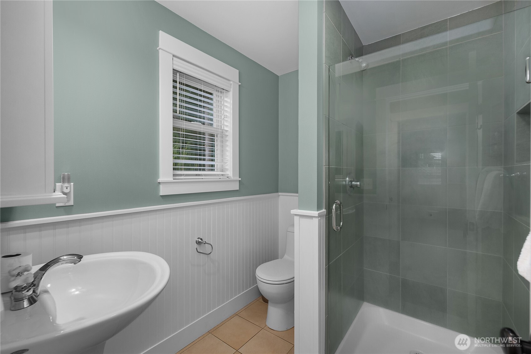 35 Beach Cabin Lane , Pacific Beach, WA 98571